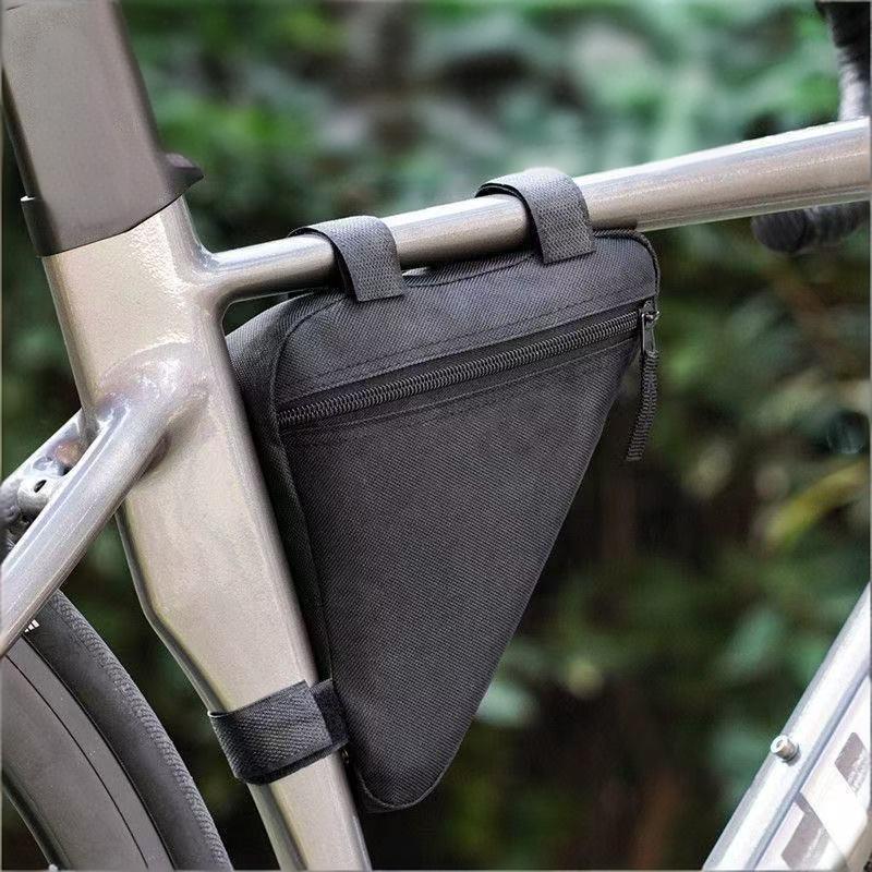 Новая водонепроницаемая треуго – обзор и цена Cycling Gear Duffle